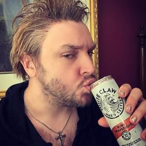 Meet your Posher, Nathan